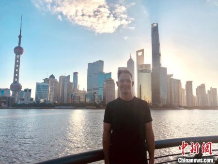 　王德中(Cyrus Janssen)2019年9月在上海留影。受访者供图
