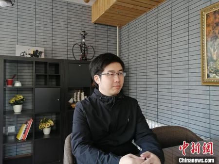 　　近日，台湾青年罗鼎钧在沈阳接受中新社记者专访。 李晛 摄